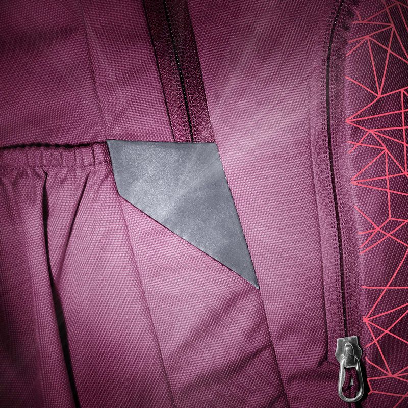Mestský batoh deuter Cotogy 28 l cassis/dahlia 12