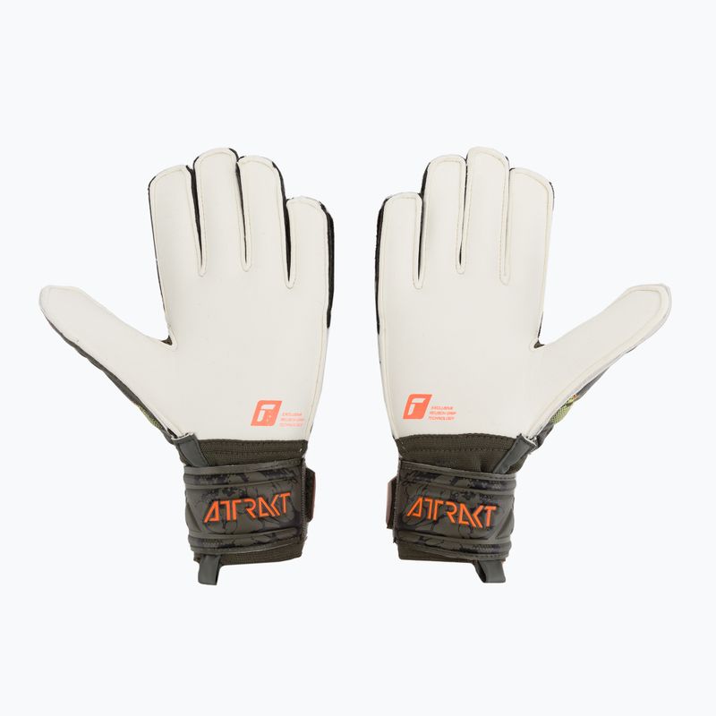 Reusch Attrakt Grip brankárske rukavice zelené 5370018-5556 2
