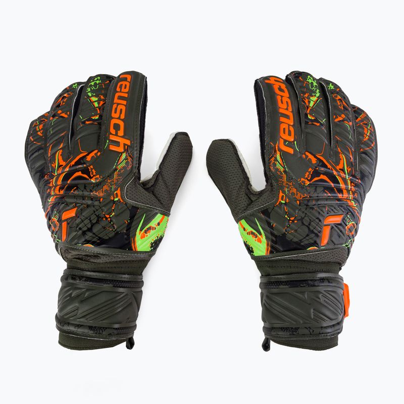 Reusch Attrakt Pevné zelené brankárske rukavice 53716-5556