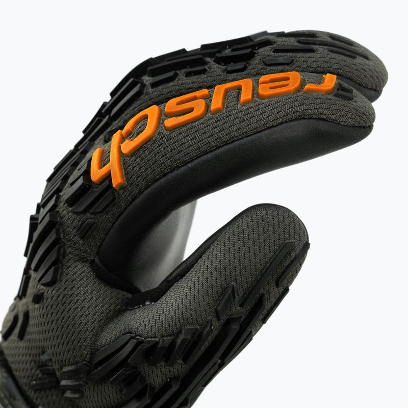 Reusch Attrakt Freegel Silver Junior brankárske rukavice čierno-zelené 5372035-5555 3