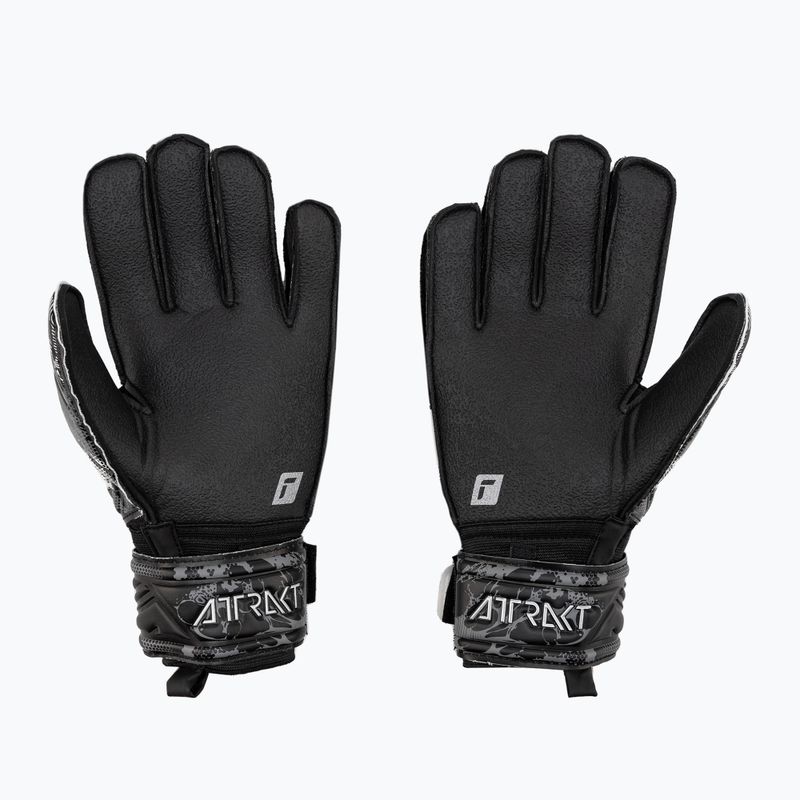 Reusch Attrakt Resist brankárske rukavice čierne 5370615-7700 2