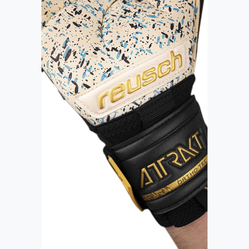 Brankárske rukavice Reusch Attrakt Freegel Fusion Ortho-Tec black/gold 8
