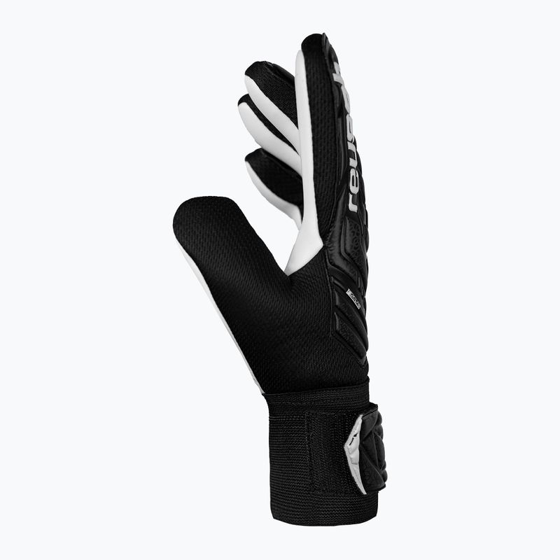 Reusch Attrakt Starter Brankárske rukavice Solid black 4