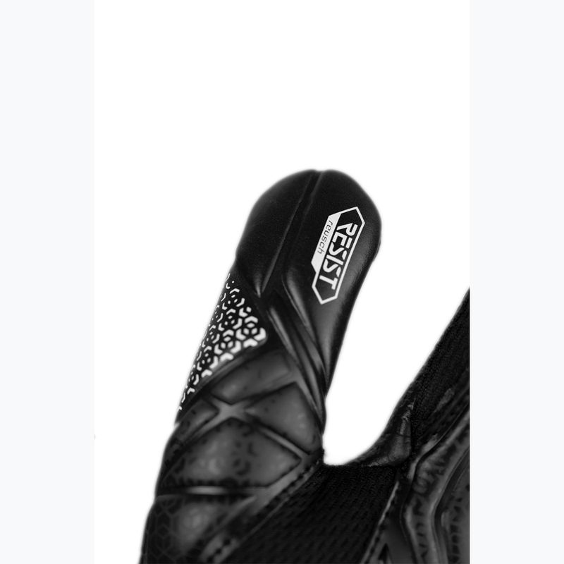 Detské brankárske rukavice Reusch Attrakt Resist Junior čierne 7