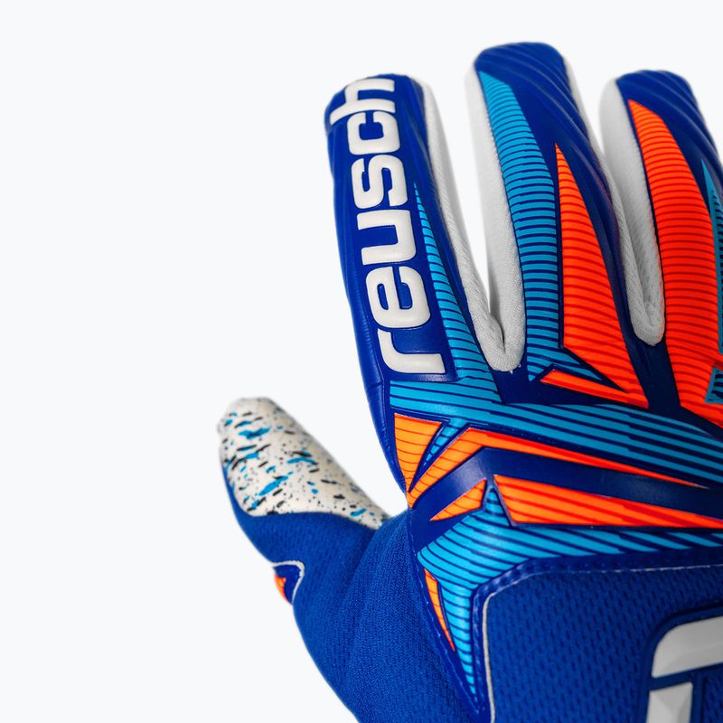 Brankárske rukavice Reusch Attrakt Fusion NC sharp blue/white/shocking orange 6