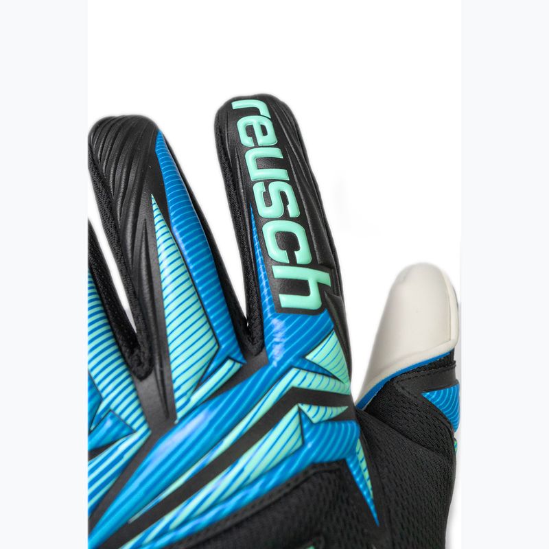 Brankárske rukavice Reusch Attrakt RE:GRIP NC black/ocean light 6