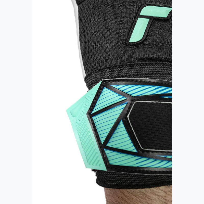 Brankárske rukavice Reusch Attrakt RE:GRIP NC black/ocean light 8
