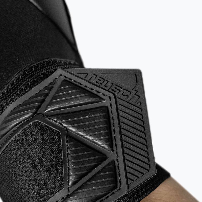 Brankárske rukavice Reusch Attrakt Freegel Infinity black 8