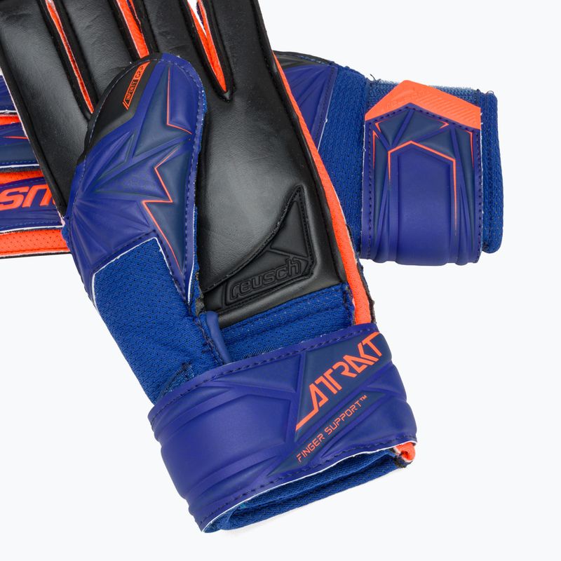 Detské brankárske rukavice Reusch Attrakt Infinity Finger Support Junior sharp blue/shocking orange/black 6