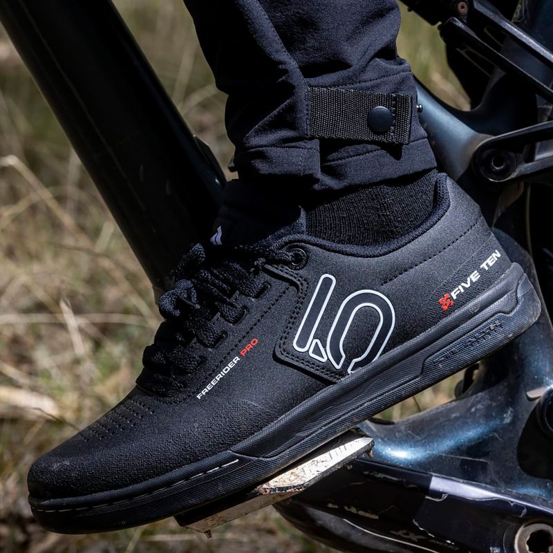 Pánske cyklistické topánky Adidas FIVE TEN Freerider Pro core black/cloud white/cloud white platform 8