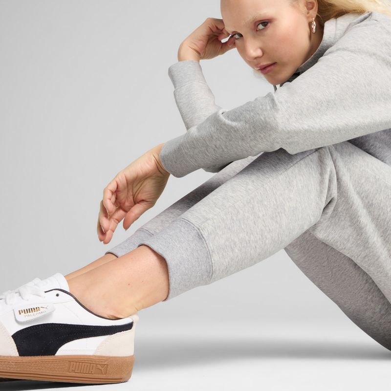 Dámske tepláky PUMA ESS Small No. 1 Logo Sweatpants TR CL svetlo šedá heather 3