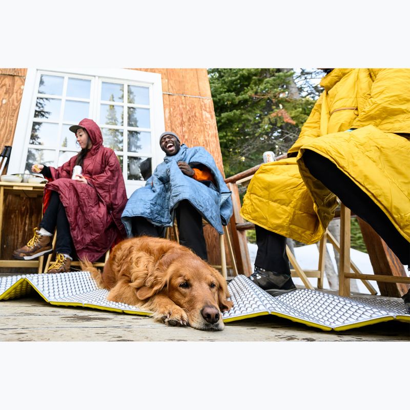 Turistická pláštenka Therm-a-Rest Honcho mars red 9