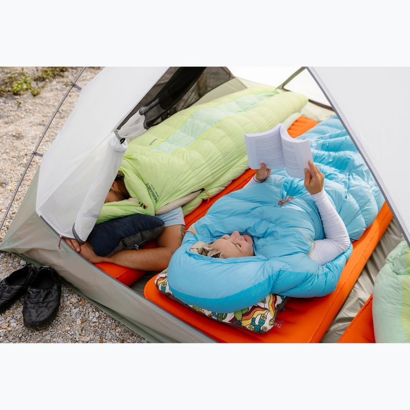 Cestovný vankúš Therm-a-Rest Compressible Cinch R desert 6