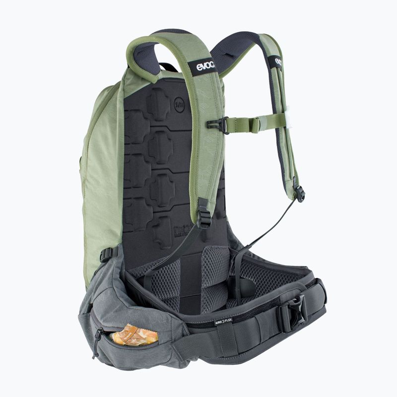 EVOC Trail Pro 16 l zelený batoh na bicykel 100118327 9