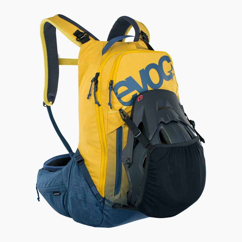 Cyklistický batoh EVOC Trail Pro 16 l curry/denim 9