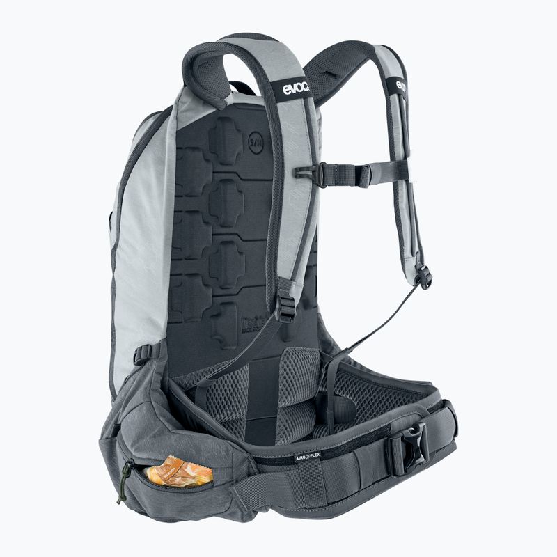 EVOC Trail Pro 16 l kameň/karbon šedý Cyklistický batoh 3