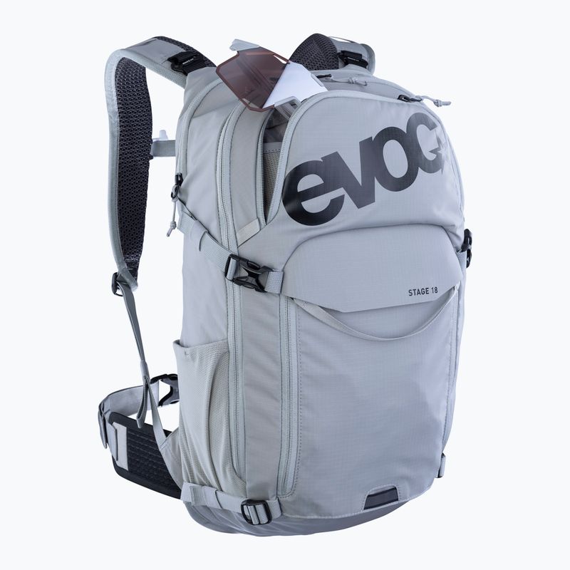 Cyklistický batoh EVOC Stage 18 l stone 4