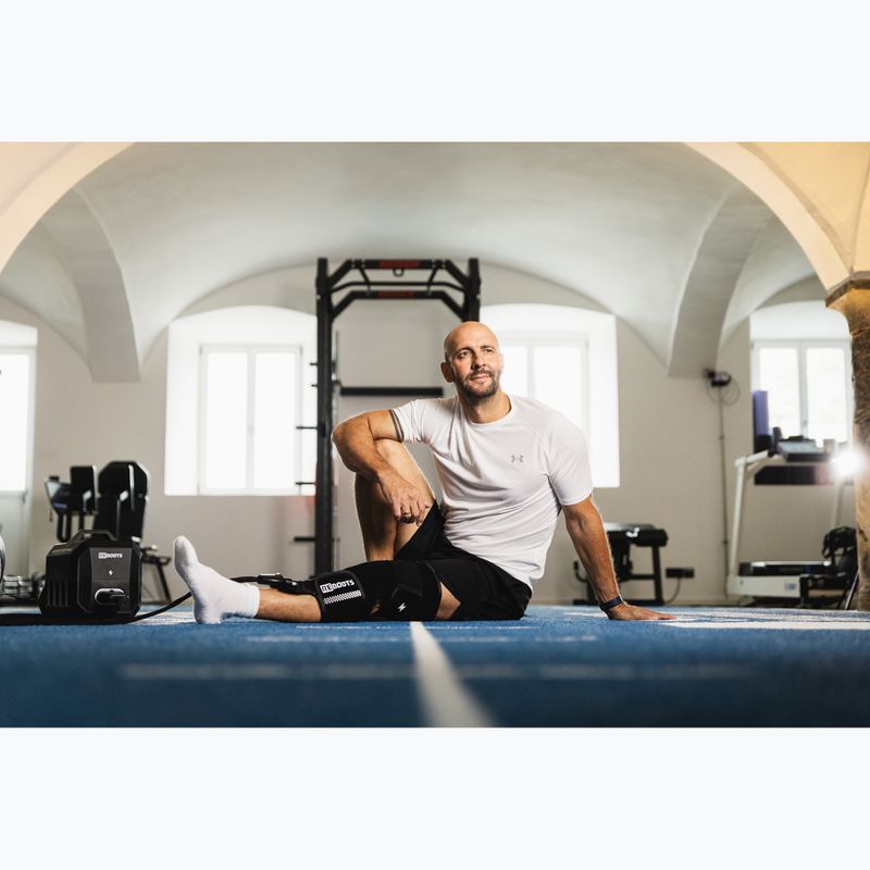 Manžeta na kryoterapiu s kompresiou REBOOTS Knee black 13
