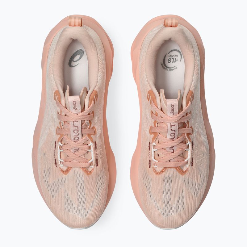 Dámska bežecká obuv ASICS Novablast 5 breeze/white 12
