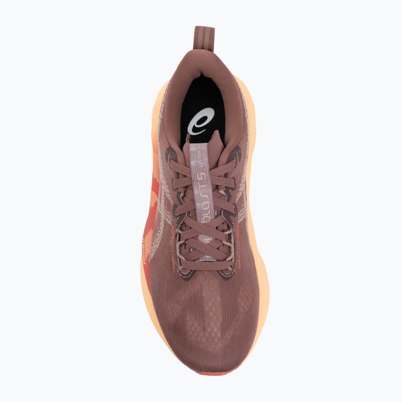 Dámske bežecké topánky ASICS Novablast 5 rubble red/fawn 5