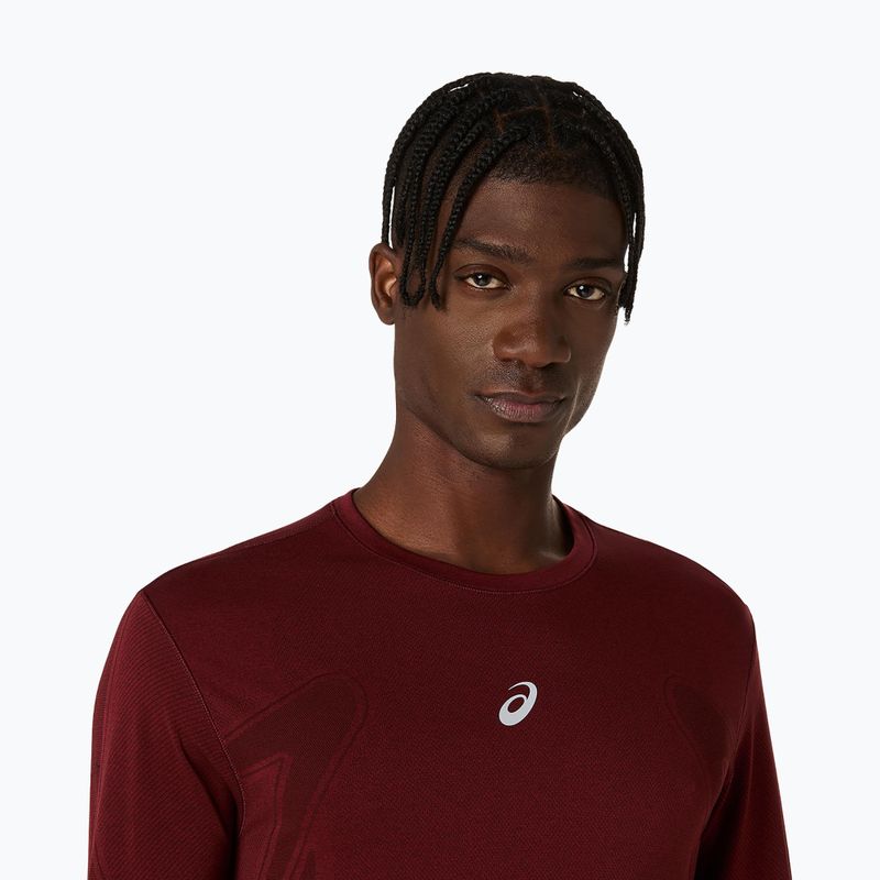 Pánske bežecké tričko longsleeve ASICS Road Seamless LS dark red planet 5