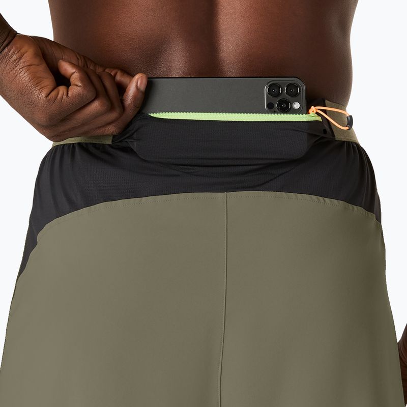 Pánske bežecké šortky ASICS Fujitrail All Over Print 5IN mantle green 8