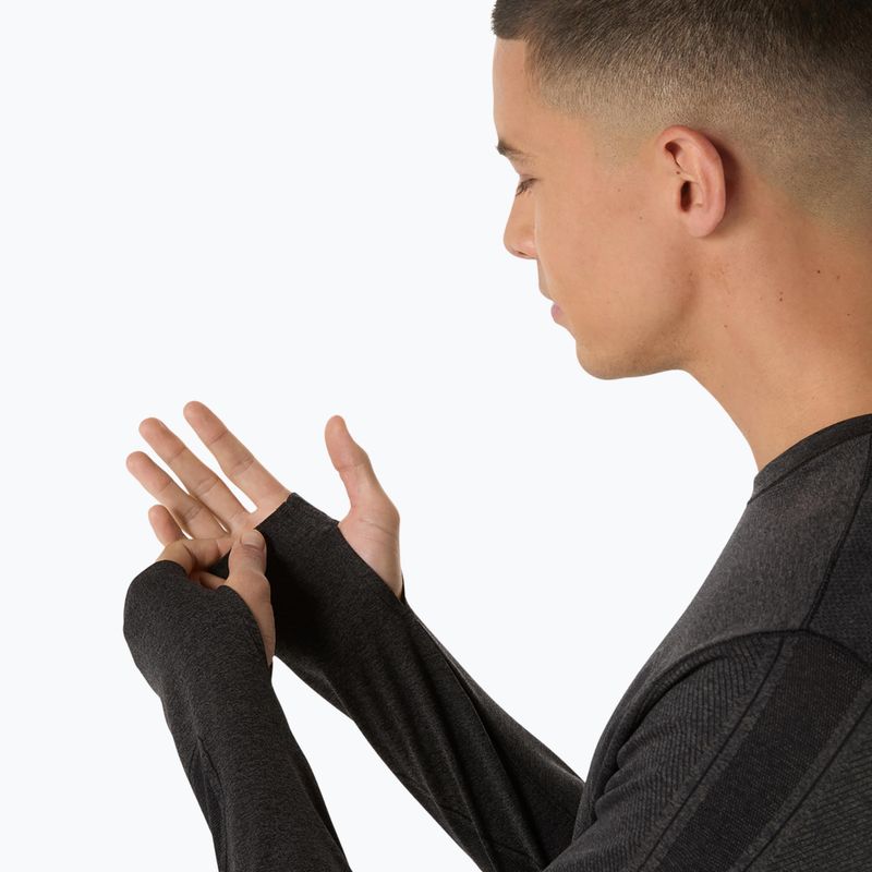 Pánske bežecké tričko longsleeve ASICS Road Seamless LS performance black 6
