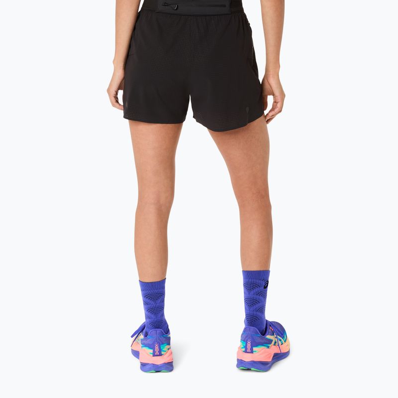 Dámske bežecké šortky ASICS Metarun Split performance black 3