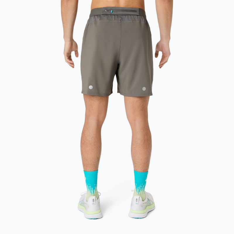 Pánske bežecké šortky Asics Road 2-N-1 7In Short Truffle Grey 3