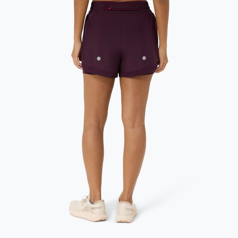Dámske bežecké šortky ASICS Nagino Run 2-N-1 dark aubergine 3