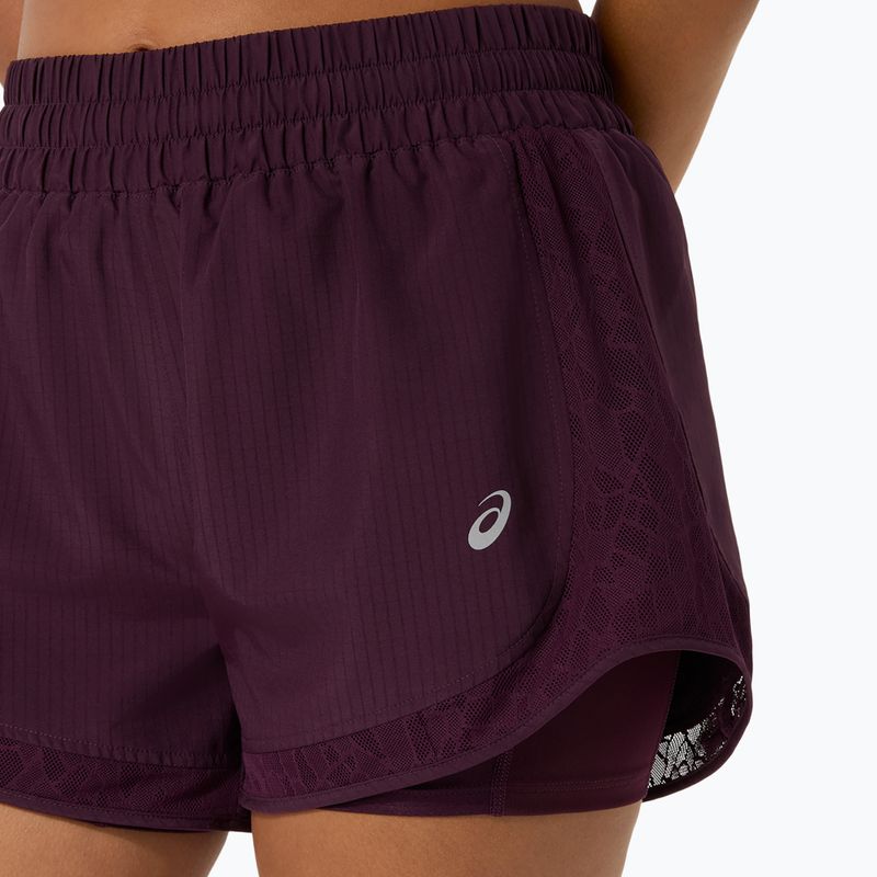 Dámske bežecké šortky ASICS Nagino Run 2-N-1 dark aubergine 5