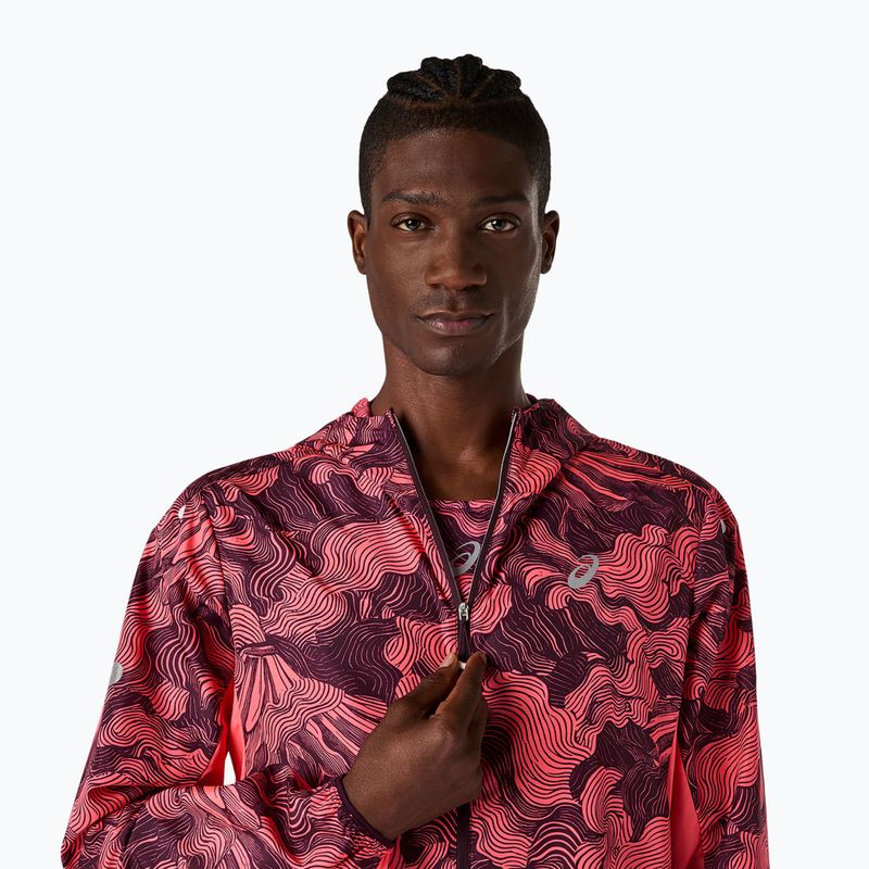 Pánska bežecká bunda Asics Fujitrail Packable Jacket blazing coral/dark aubergine 4