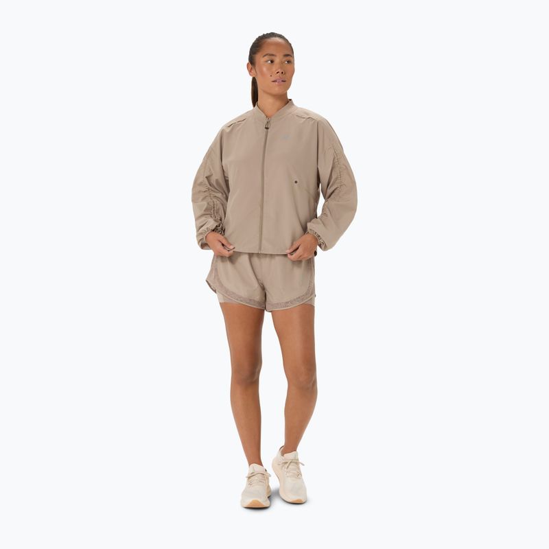 Dámska bežecká bunda ASICS Nagino Run Adjustable Jacket greige 2