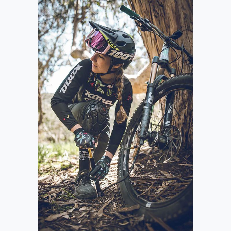 Pumpa na bicykel Lezyne Micro Floor Drive HVG 90psi gloss black 3