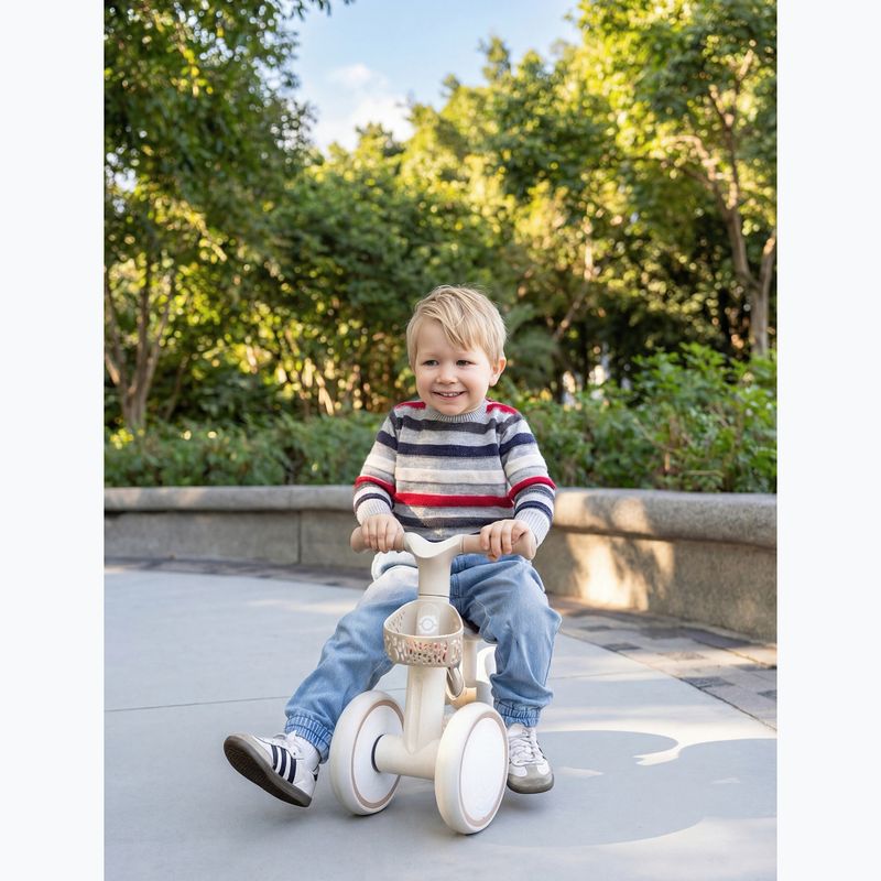 Štvorkolesový odrážadlo Globber Learning Bike Ecologic coconut 5
