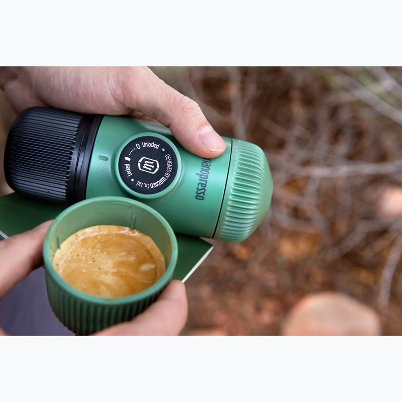 Prenosný kávovar Wacaco Nanopresso 80 ml + puzdro  moss green 5