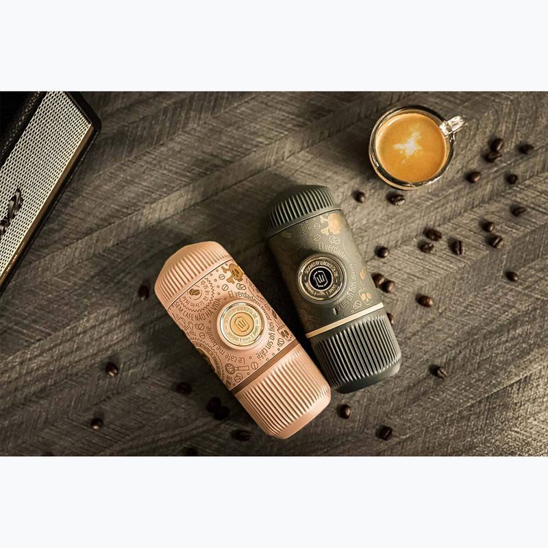 Prenosný kávovar Wacaco Nanopresso Dark Souls 80 ml pink 3