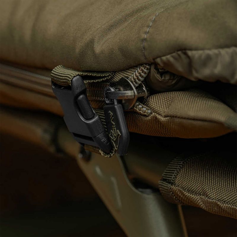 Posteľ Avid Carp Revolve X System bed 6