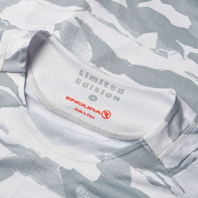 Pánsky cyklistický dres Endura Mountain Camo Ltd haar grey 6