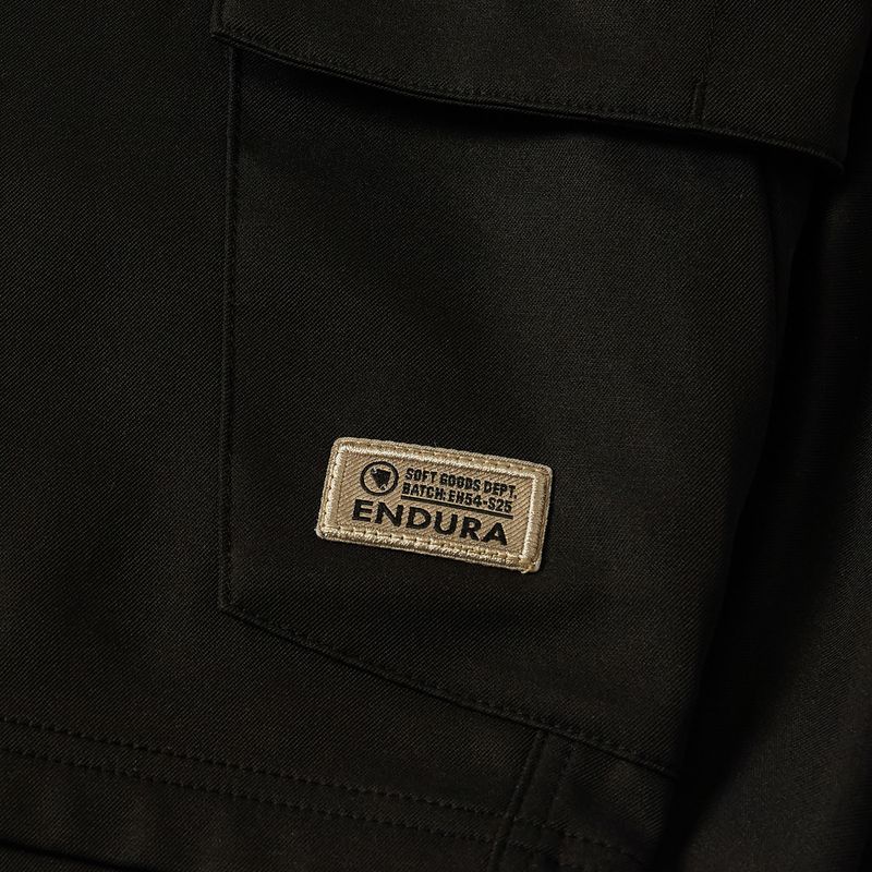 Pánske cyklistické šortky Endura Loop Cargo Short black 9