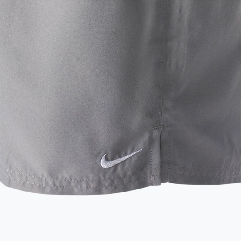 Pánske plavecké šortky Nike Essential 7" Volley sivé NESSA559-079 3