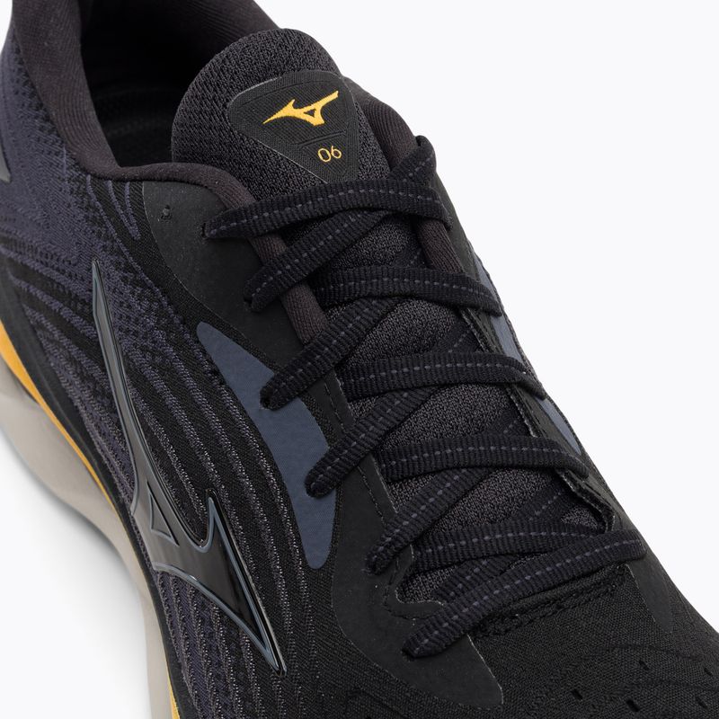 Pánska bežecká obuv Mizuno Wave Sky 6 black/tradewinds/gold fusion 8