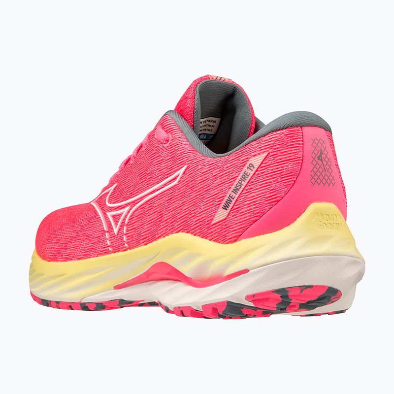 Dámske bežecké topánky Mizuno Wave Inspire 19 hi vis pink/ snow white/ luminous 12