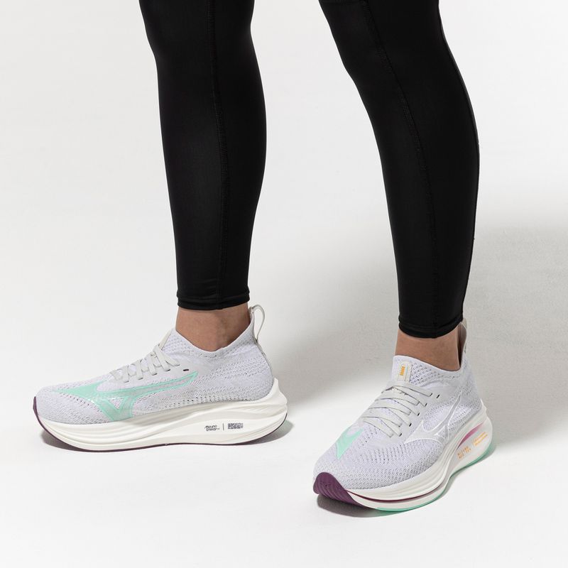 Dámske bežecké topánky Mizuno Neo Zen Icelandic nimbus cloud/white/ice green 9