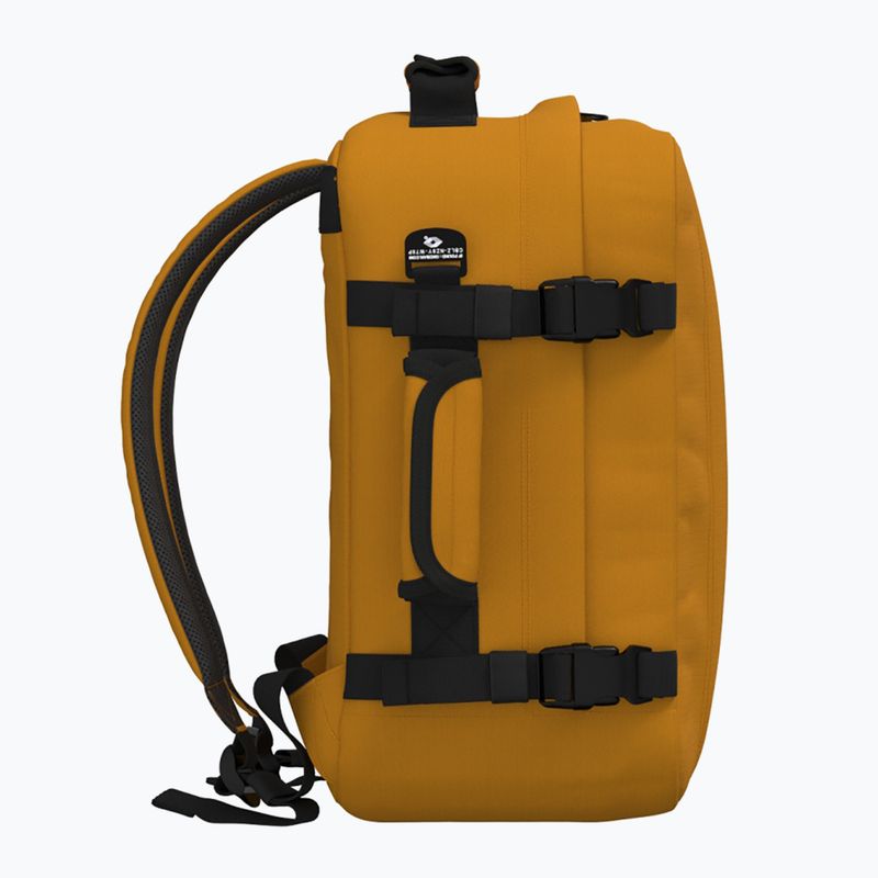 CabinZero Classic 28 l orange chill turistický batoh 5