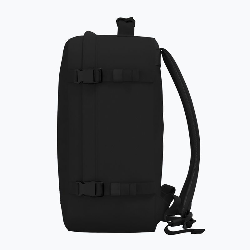 CabinZero Classic 36 l turistický batoh absolútne čierny 6