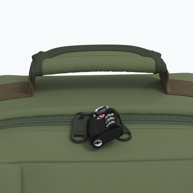CabinZero Classic 44 l georgian khaki turistický batoh 8