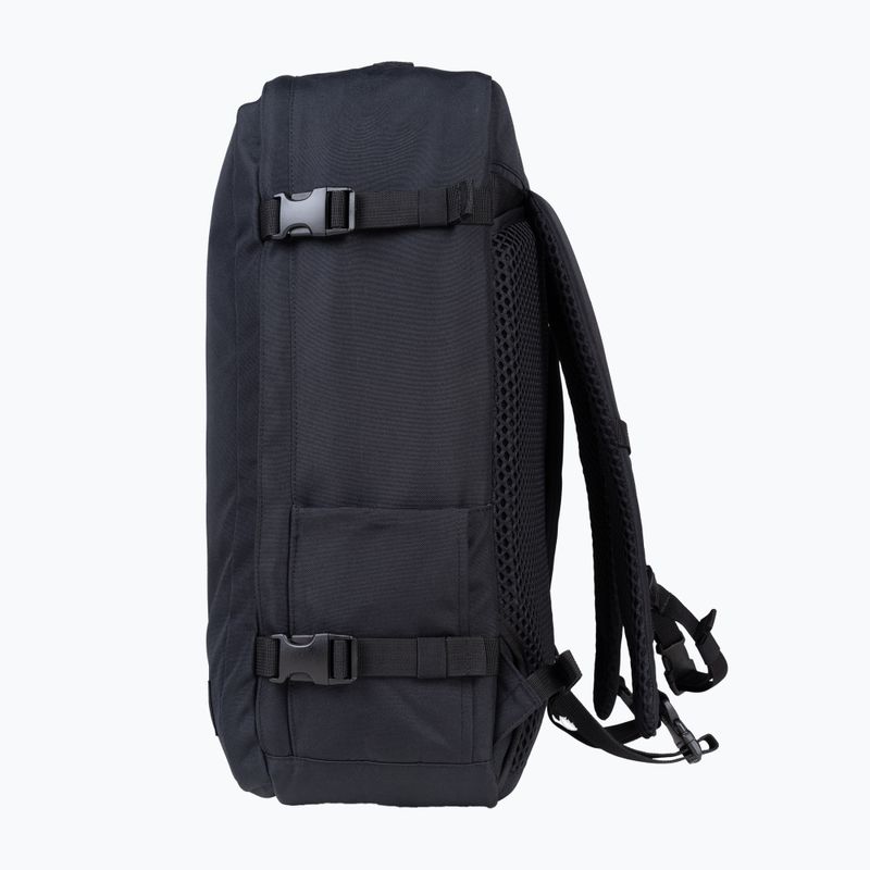 CabinZero Classic Plus 42 l turistický batoh absolútne čierny 6