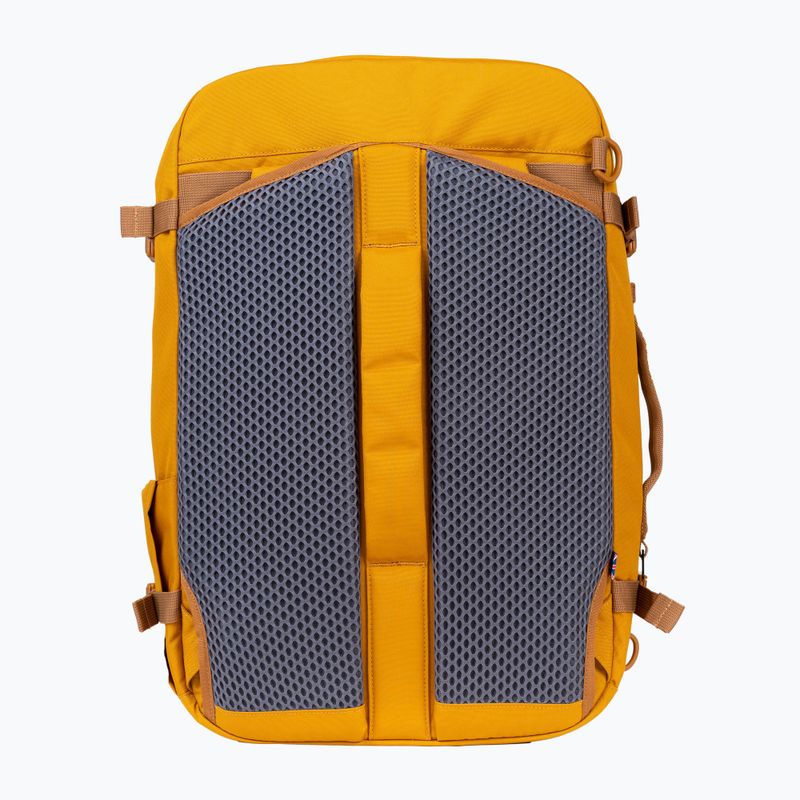 CabinZero Classic Plus 42 l orange chill turistický batoh 4