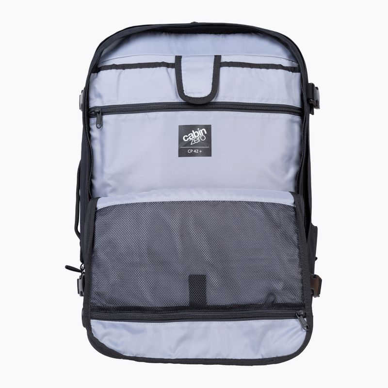 CabinZero Classic Pro 42 l absolútne čierny turistický batoh 8